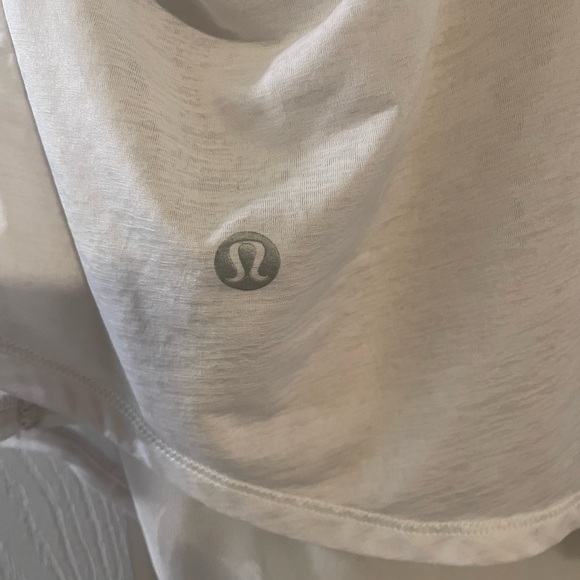 Lululemon Set The Course Short Sleeve Tee - Picture 5 of 5